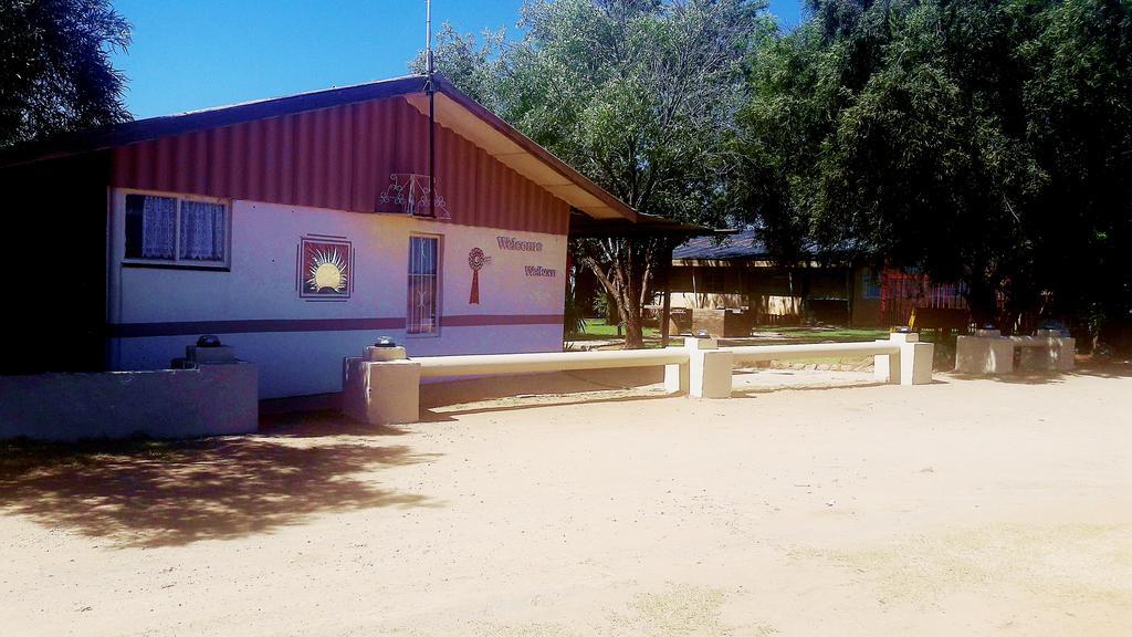 Akwela Guest Farm Hotel Bloemfontein Buitenkant foto