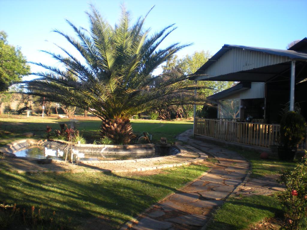 Akwela Guest Farm Hotel Bloemfontein Buitenkant foto